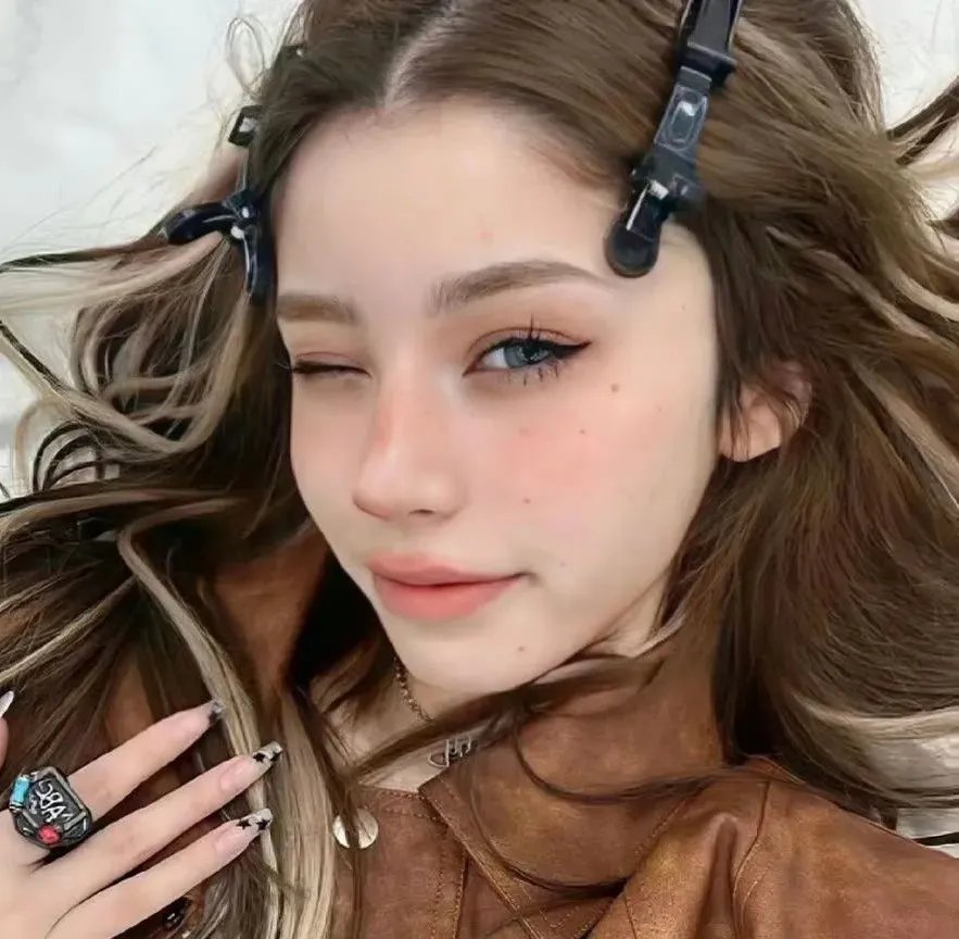 团宠千金之三个豪门哥哥太宠我