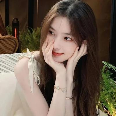 嫁进豪门后，小可怜被宠上天